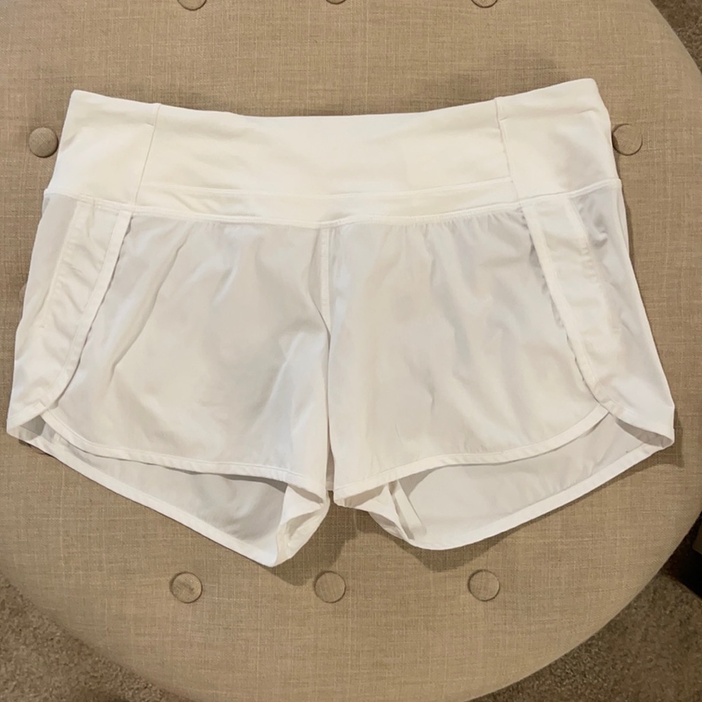 Lululemon Speed Up Mid-Rise Lined Short 4”
